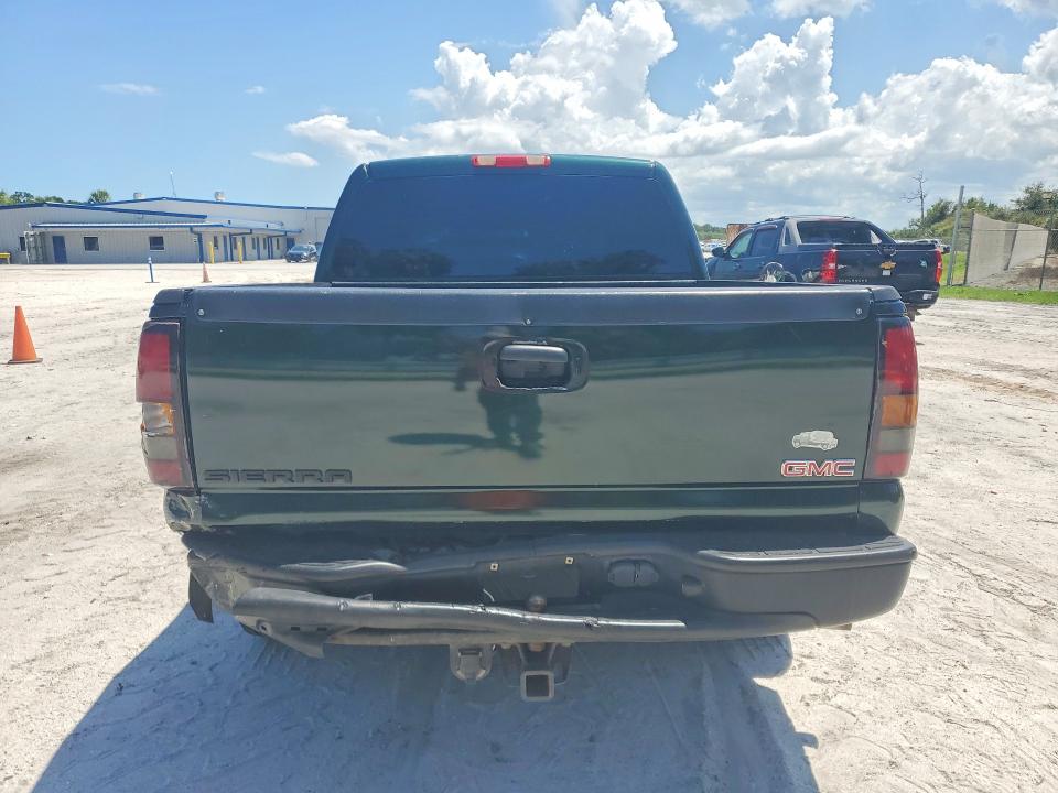 Photo 6 from auction – 2005 GMC NEW SIERRA with VIN 2GTEC13T451221511
