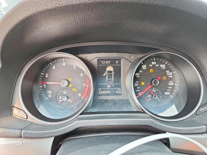 Photo 9 from auction – 2016 VOLKSWAGEN PASSAT with VIN 1VWAT7A32GC007809
