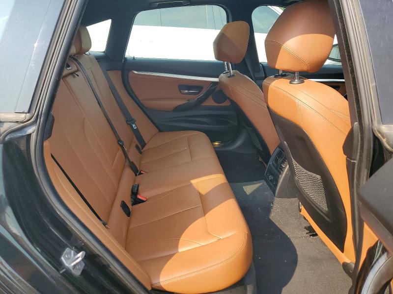 Photo 10 from auction – 2016 BMW 328 with VIN WBA8Z5C50GG500817