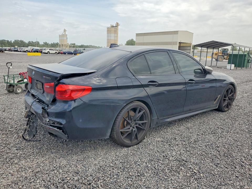 Photo 3 from auction – 2019 BMW M550XI with VIN WBAJB9C57KB288632