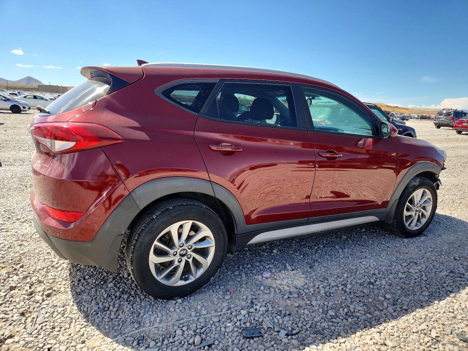 Photo 3 from auction – 2018 HYUNDAI TUCSON with VIN KM8J33A48JU834280