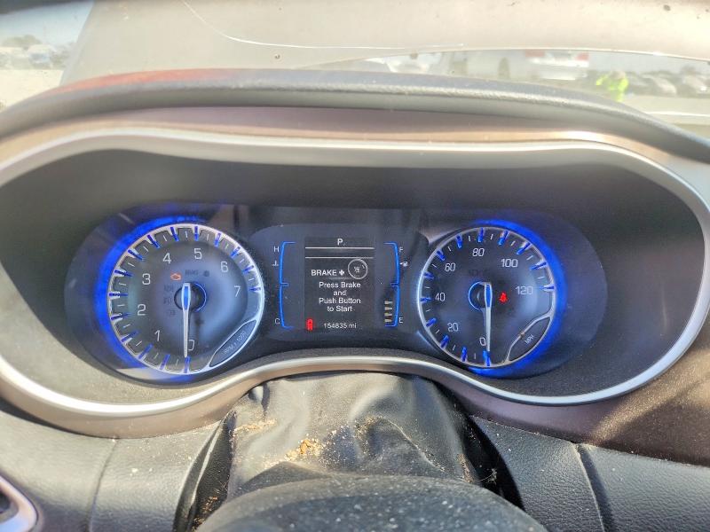 Photo 9 from auction – 2017 CHRYSLER PACIFICA with VIN 2C4RC1DG1HR587578