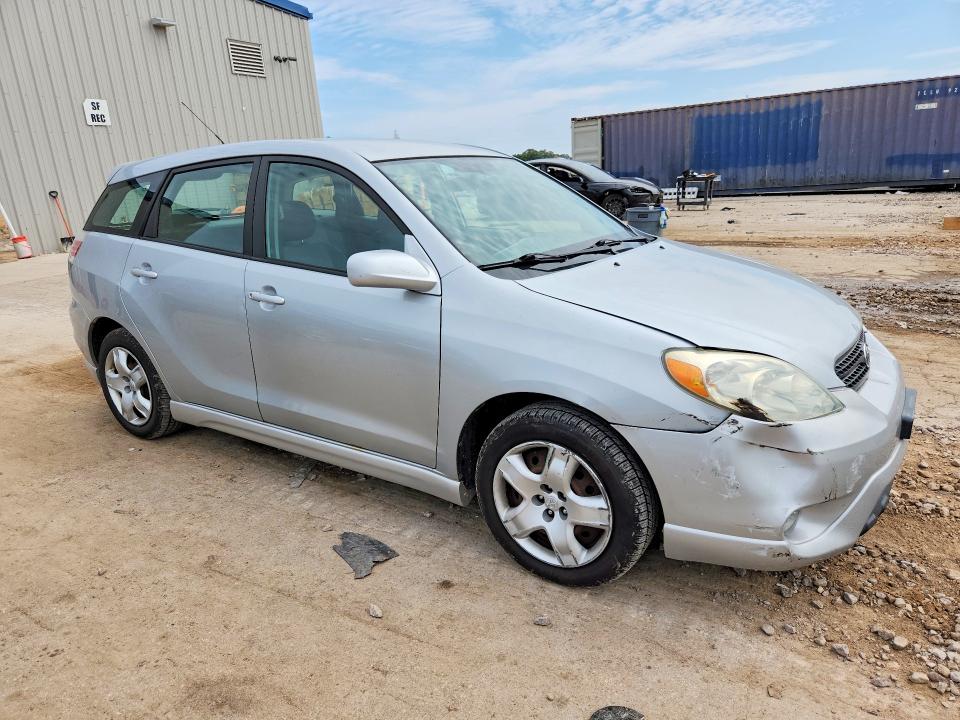 Photo 4 from auction – 2006 TOYOTA MATRIX with VIN 2T1KR32E66C618138