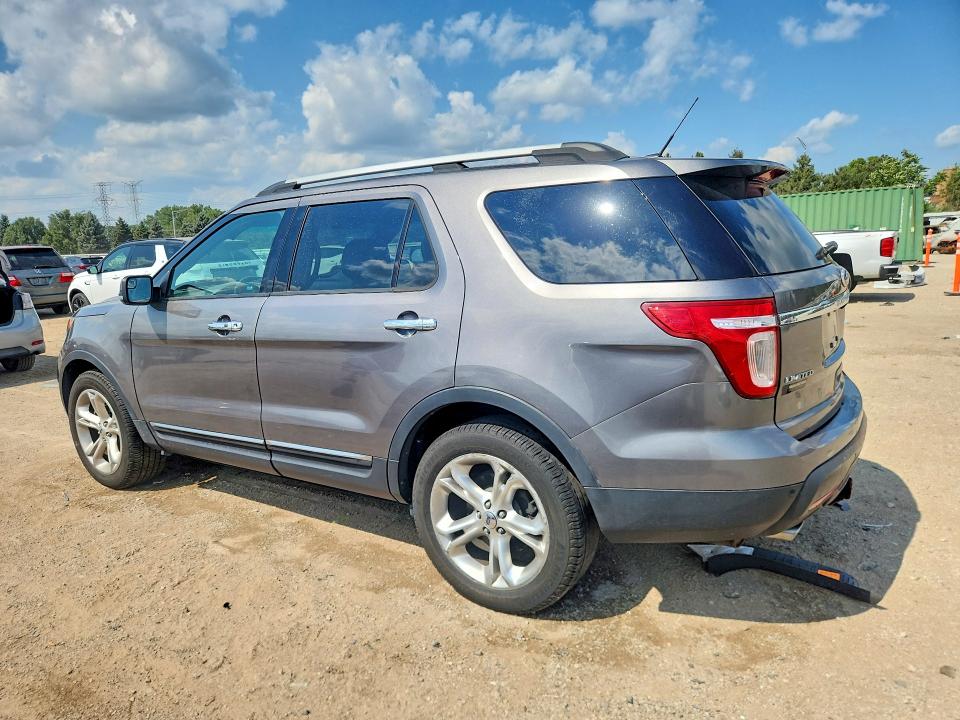 Photo 2 from auction – 2011 FORD EXPLORER with VIN 1FMHK8F81BGA41719