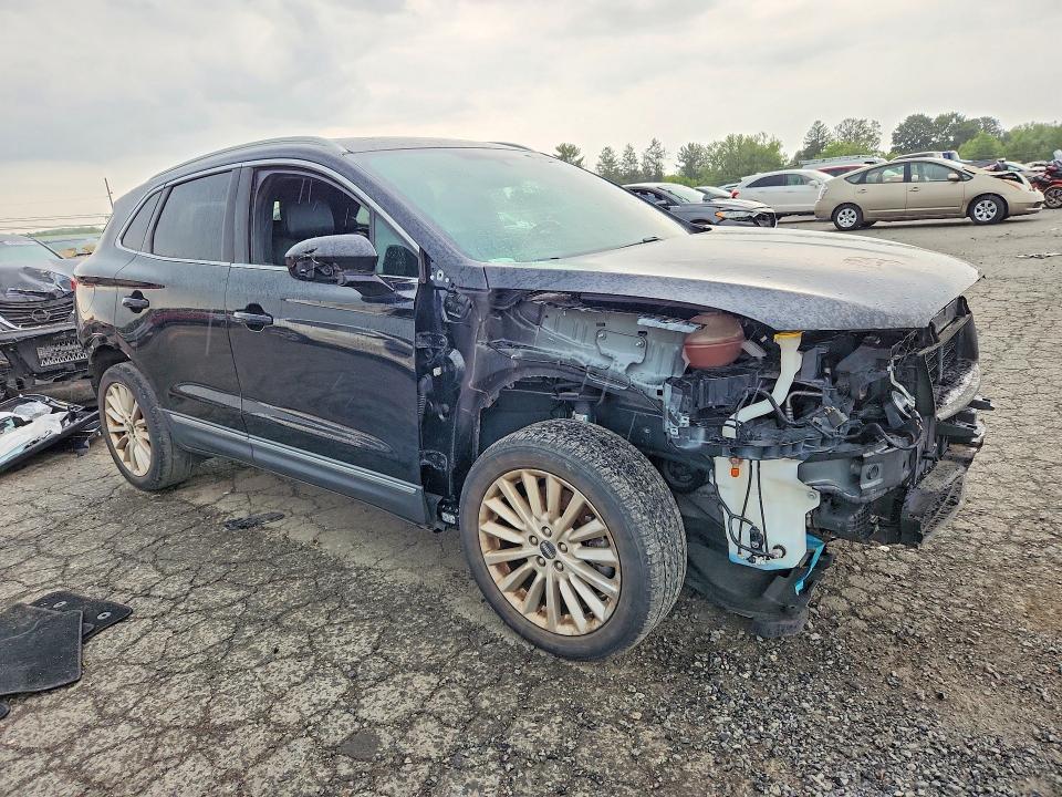 Photo 4 from auction – 2019 LINCOLN MKC with VIN 5LMCJ1D9XKUL45968