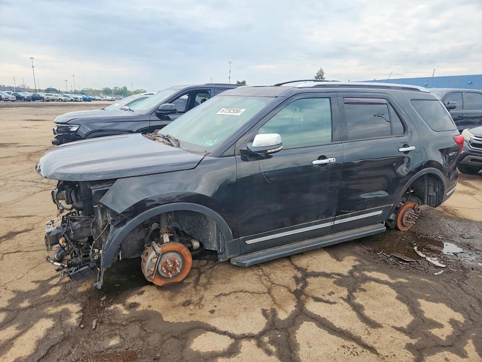 FORD EXPLORER 2018 with VIN 1FM5K8HT5JGB03058 - Photo from auction