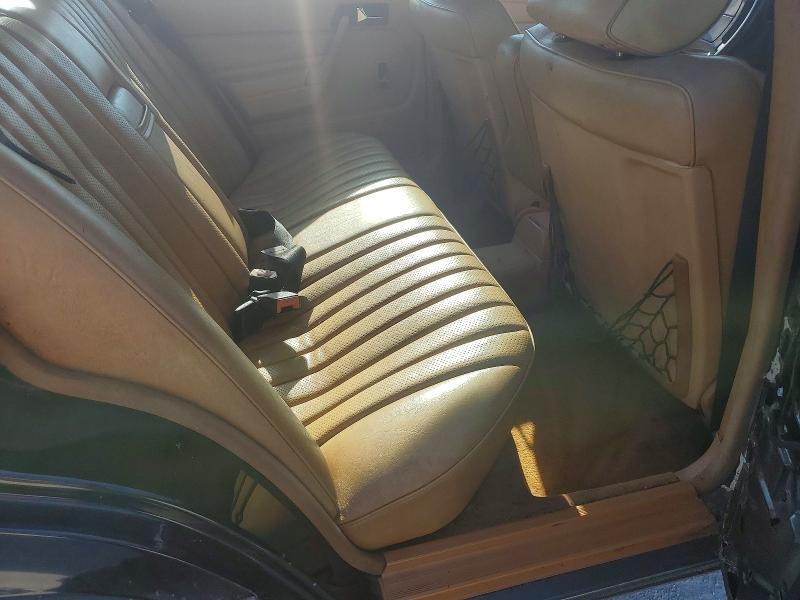Photo 10 from auction – 1990 MERCEDES-BENZ 190 with VIN WDBDA29D8LF727659