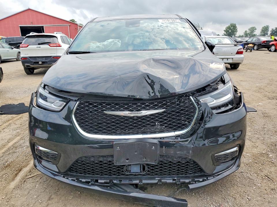 Photo 5 from auction – 2026 CHRYSLER PACIFICA with VIN 2C4RC1GG6TR217635