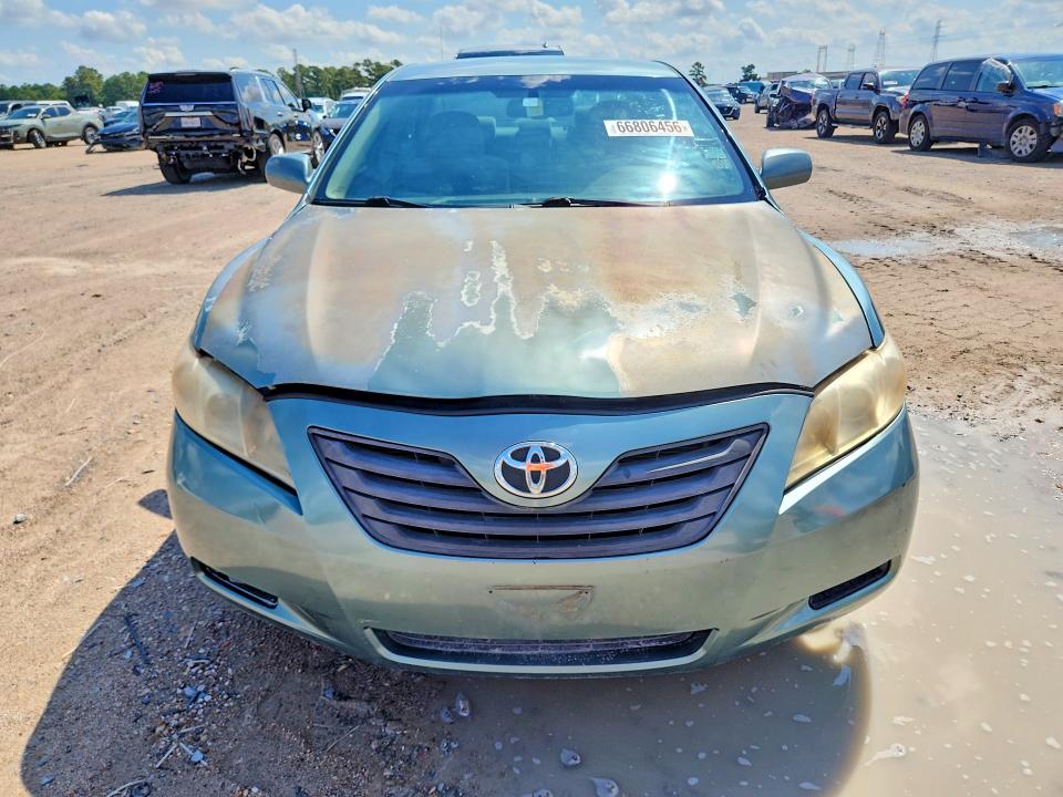 Photo 5 from auction – 2009 TOYOTA CAMRY with VIN 4T1BE46K99U897976
