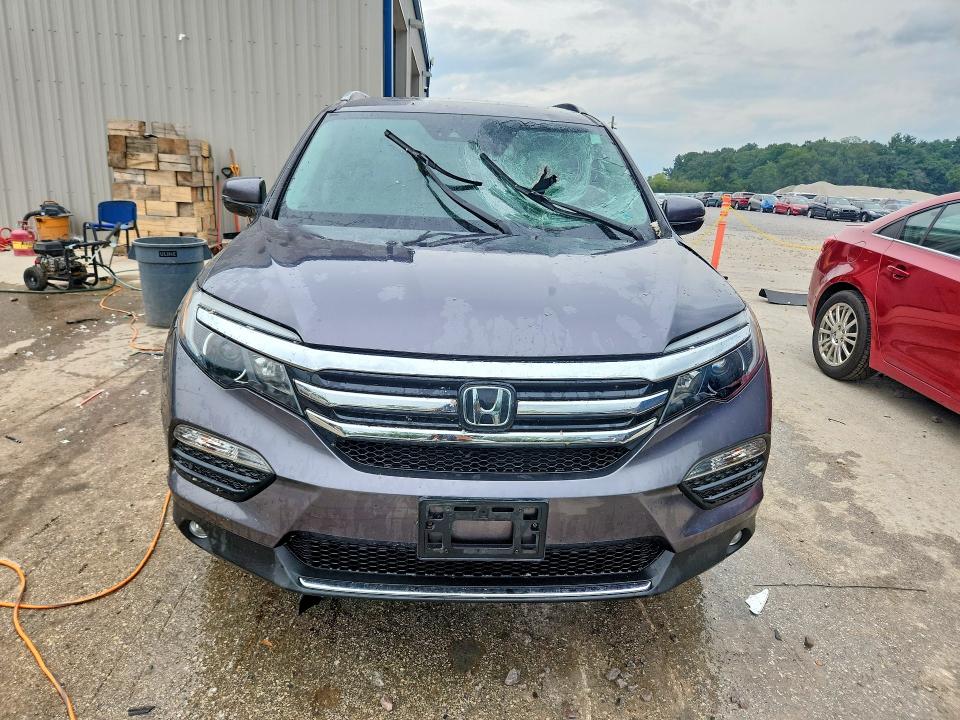 Photo 5 from auction – 2017 HONDA PILOT with VIN 5FNYF6H02HB087275