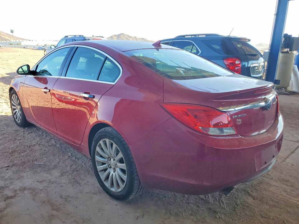 Photo 2 from auction – 2013 BUICK REGAL with VIN 2G4GS5EV1D9182308