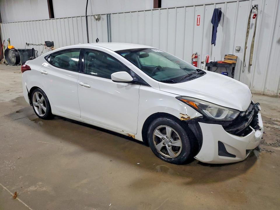 Photo 4 from auction – 2014 HYUNDAI ELANTRA with VIN 5NPDH4AE9EH456956