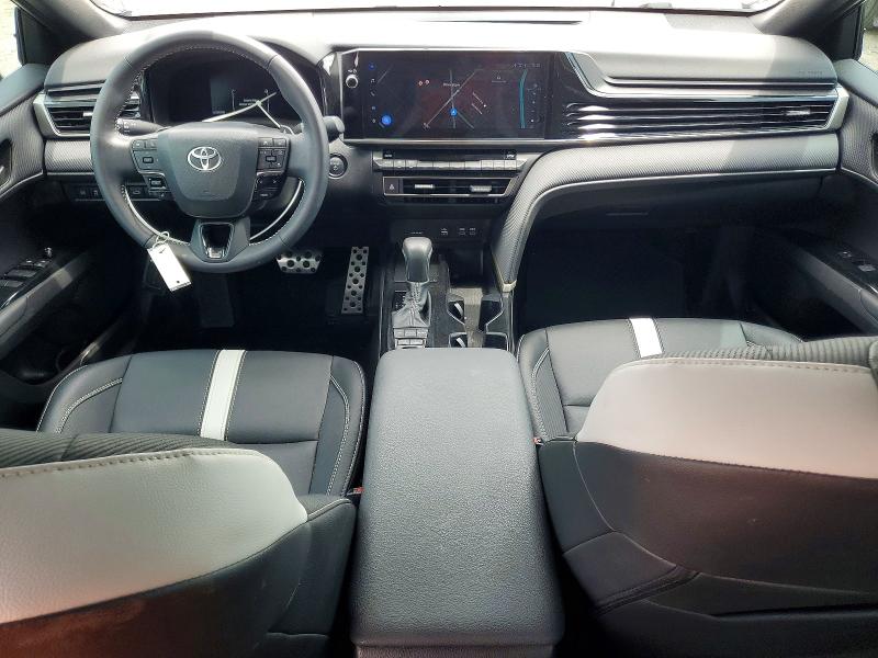 Photo 8 from auction – 2026 TOYOTA CAMRY with VIN 4T1DAACK4TU664196