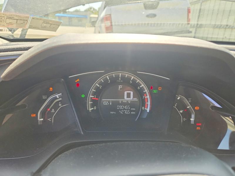 Photo 9 from auction – 2017 HONDA CIVIC with VIN 2HGFC2F59HH570202