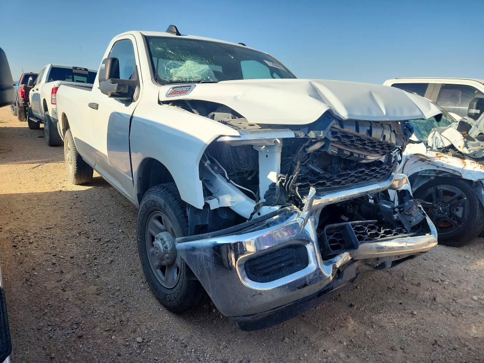 Photo 4 from auction – 2024 RAM 2500 with VIN 3C6MR4AJ3RG266103