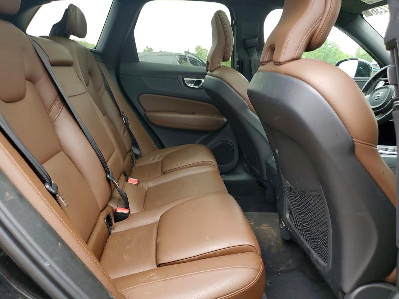 Foto 11 de la subasta – 2019 VOLVO XC60 con VIN LYV102RK2KB287593