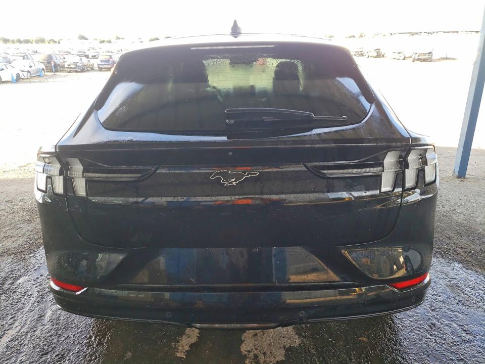 Photo 6 from auction – 2024 FORD MUSTANG MACH-E with VIN 3FMTK3SU4RMA04499
