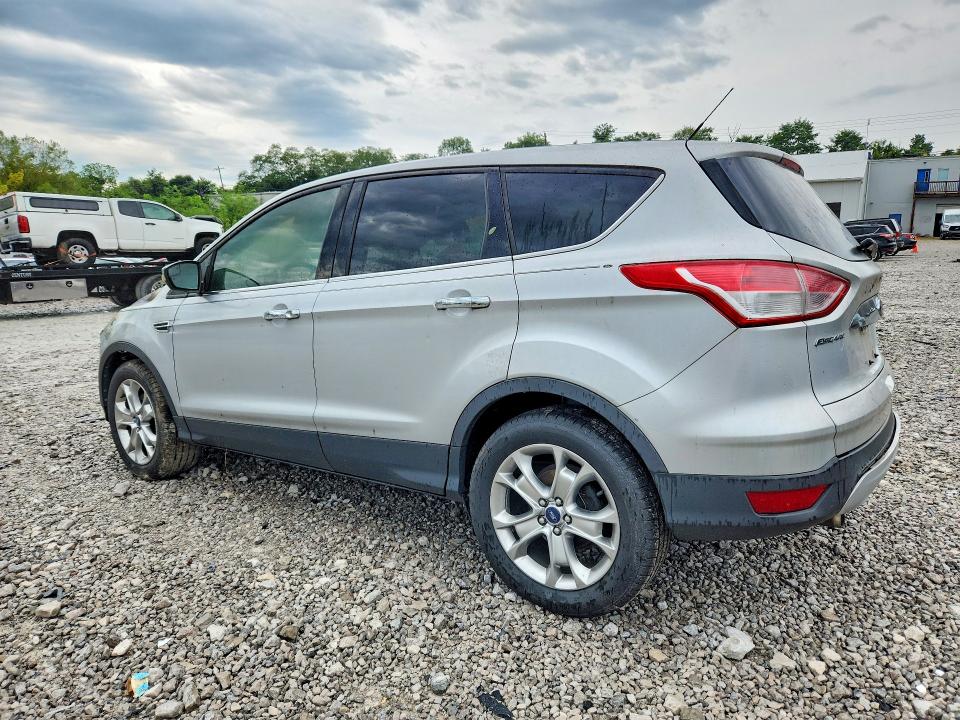 Photo 2 from auction – 2013 FORD ESCAPE with VIN 1FMCU9HX4DUA60218