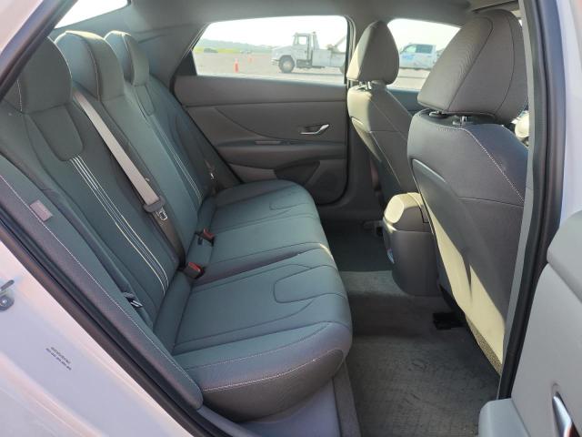 Снимка 10 от търг – 2025 HYUNDAI ELANTRA с VIN KMHLM4DGXSU018495
