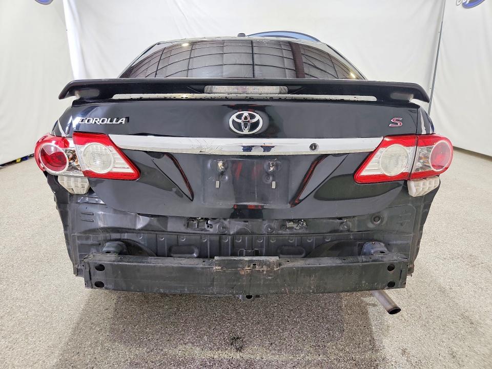 Снимка 6 от търг – 2011 TOYOTA COROLLA с VIN 5YFBU4EE1BP001241
