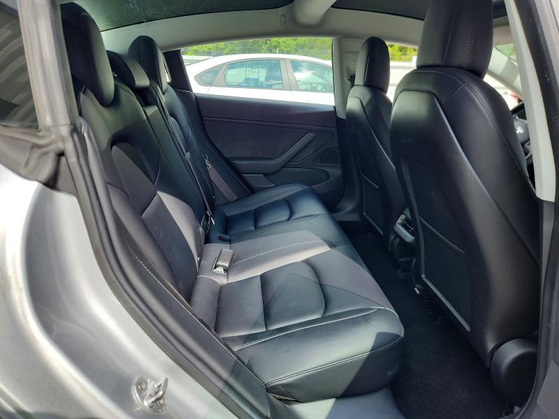 Photo 10 from auction – 2018 TESLA MODEL 3 with VIN 5YJ3E1EB5JF083393