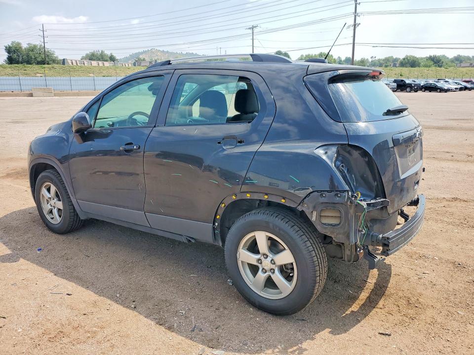 Photo 2 from auction – 2015 CHEVROLET TRAX with VIN KL7CJPSB8FB104019