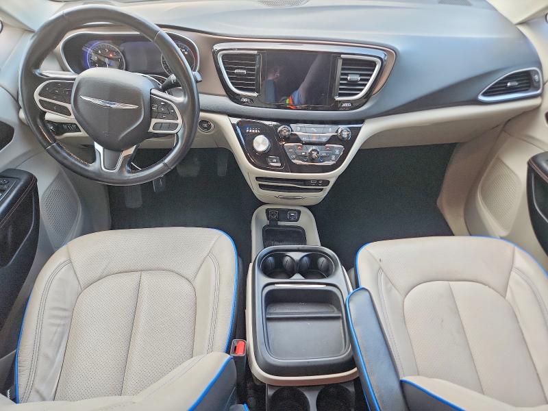 Photo 8 from auction – 2018 CHRYSLER PACIFICA with VIN 2C4RC1EG2JR254097