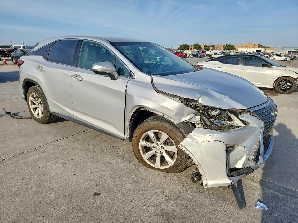 Photo 4 from auction – 2016 LEXUS RX with VIN 2T2ZZMCA7GC031282