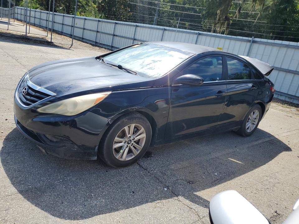 HYUNDAI SONATA 2013 with VIN 5NPEB4AC8DH637131 - Photo from auction