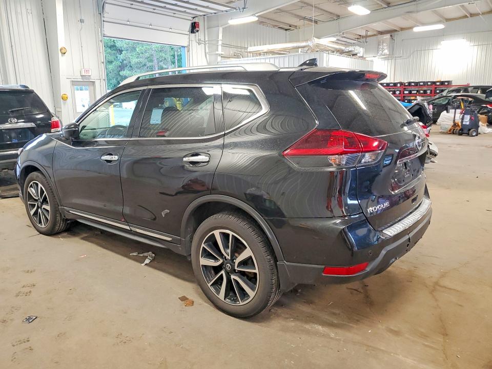 Photo 2 from auction – 2020 NISSAN ROGUE with VIN 5N1AT2MV8LC771995