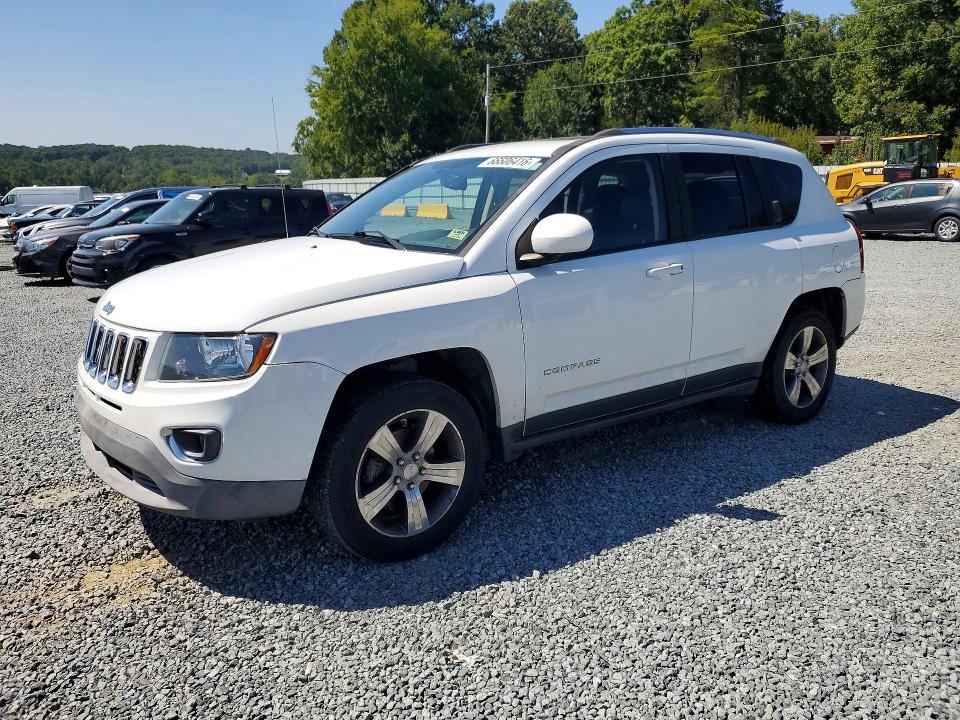 JEEP COMPASS 2017 with VIN 1C4NJCEBXHD156078 - Photo from auction