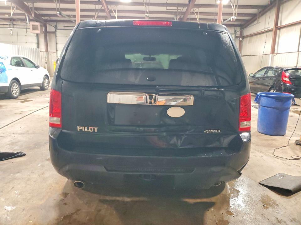 Photo 6 from auction – 2015 HONDA PILOT with VIN 5FNYF4H74FB005948
