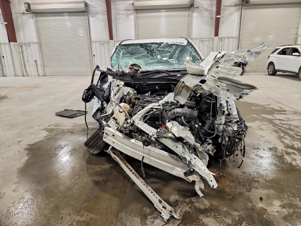 Photo 5 from auction – 2026 TOYOTA RAV4 with VIN 2T36CRAV6TW070103