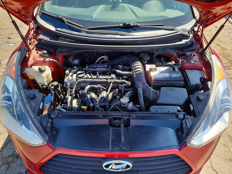 Photo 11 from auction – 2015 HYUNDAI VELOSTER with VIN KMHTC6AE3FU217802