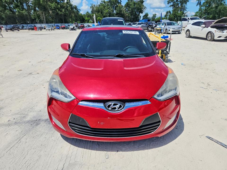 Photo 5 from auction – 2016 HYUNDAI VELOSTER with VIN KMHTC6AD8GU282900