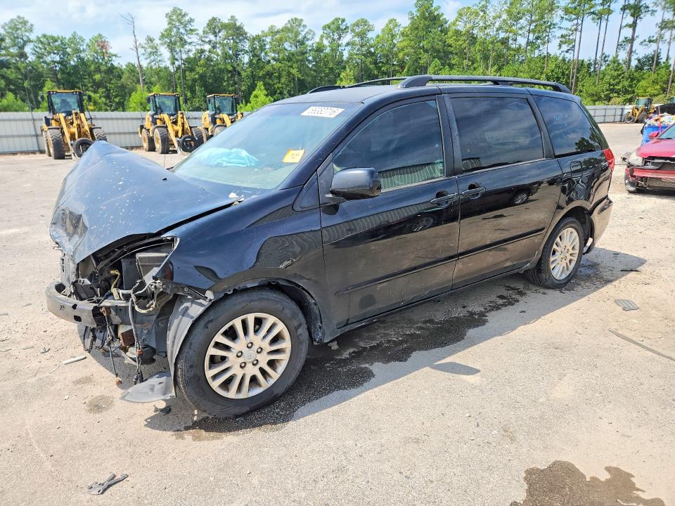 2010 TOYOTA SIENNA - Търг №66382716