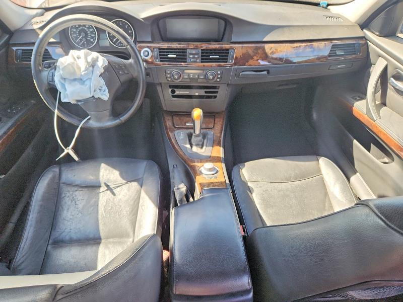 Photo 8 from auction – 2006 BMW 325 with VIN WBAVB13586KX40631