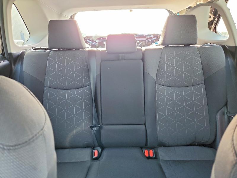 Photo 10 from auction – 2019 TOYOTA RAV4 with VIN 2T3P1RFV9KW071215