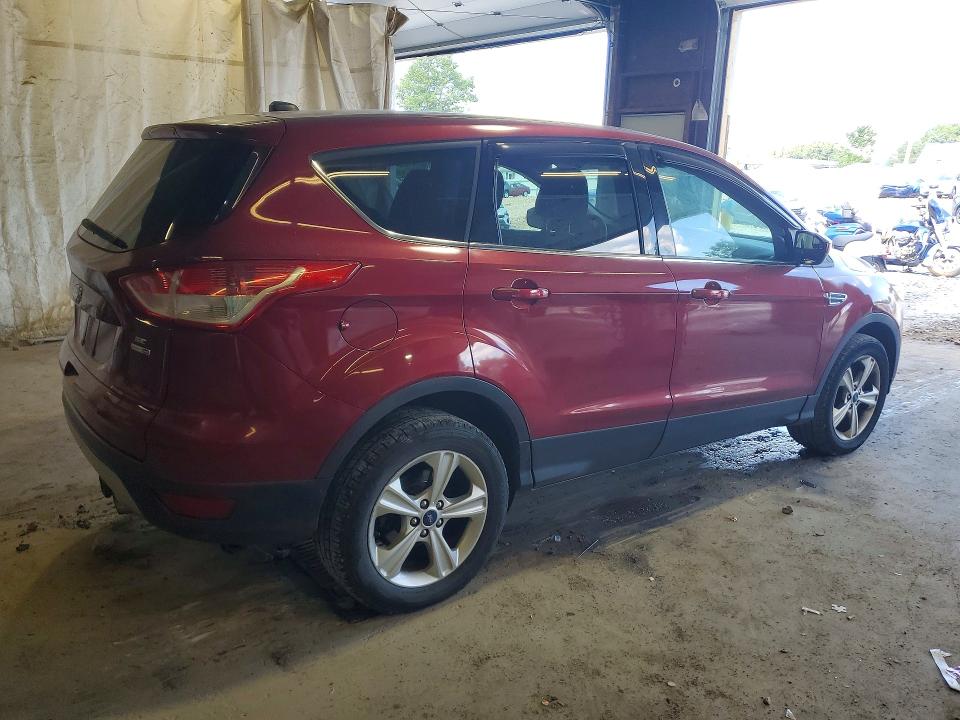 Photo 3 from auction – 2014 FORD ESCAPE with VIN 1FMCU9GX3EUB06611