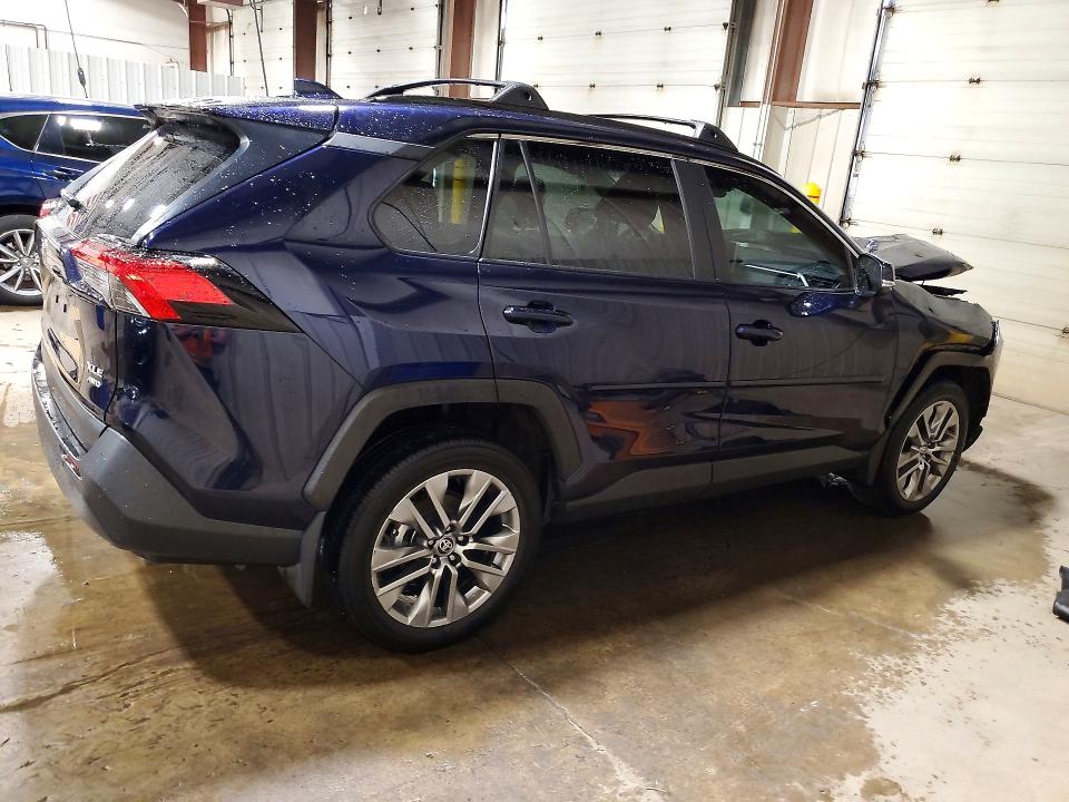 Photo 3 from auction – 2024 TOYOTA RAV4 with VIN 2T3A1RFV3RW458133