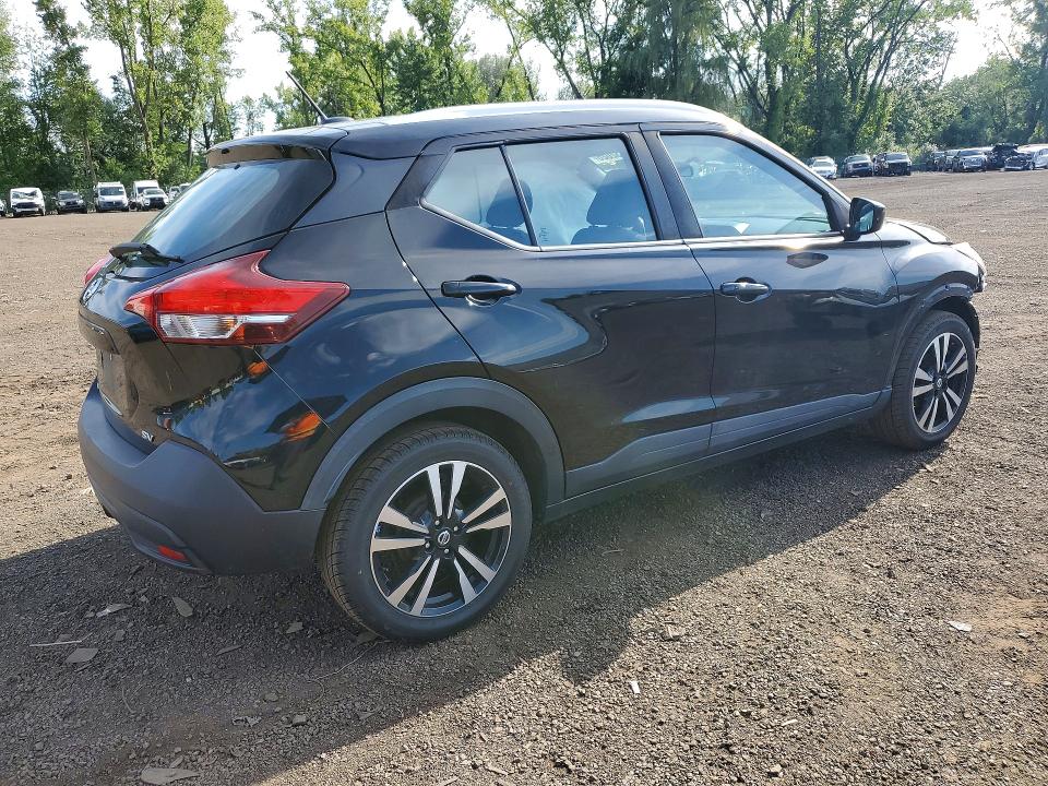 Photo 3 from auction – 2019 NISSAN KICKS with VIN 3N1CP5CU9KL552948