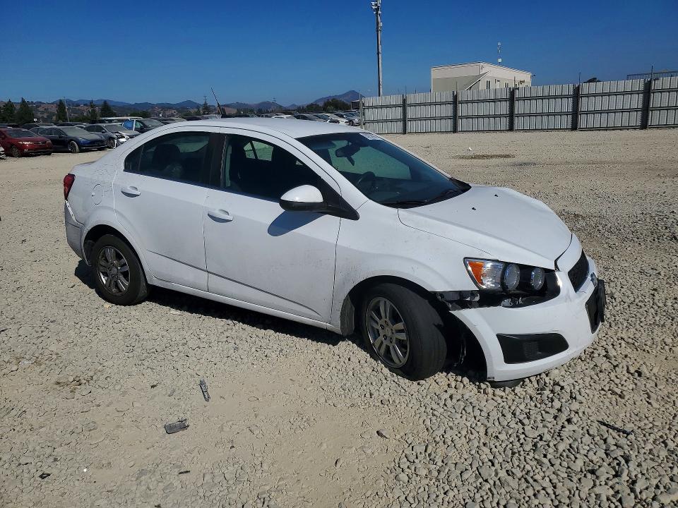 Photo 4 from auction – 2013 CHEVROLET SONIC with VIN 1G1JC5SG7D4158801