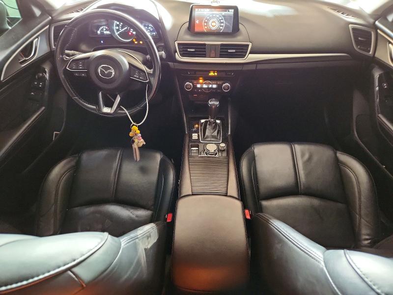 صورة رقم 8 من المزاد - 2018 MAZDA 3 مع VIN 3MZBN1V31JM239572