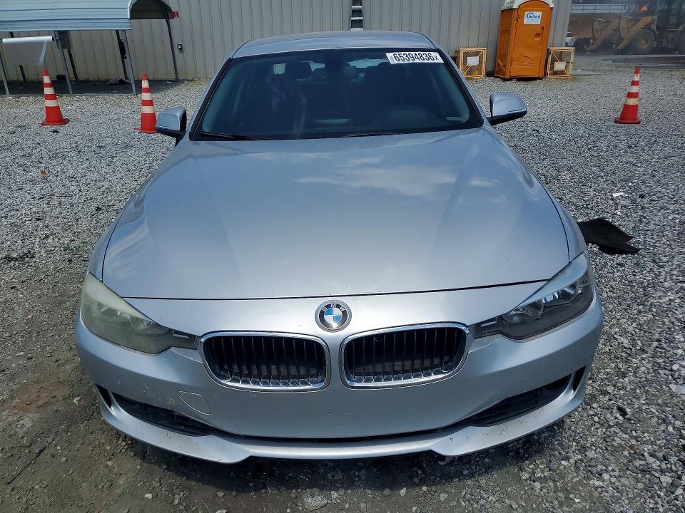 Photo 5 from auction – 2014 BMW 328 with VIN WBA3C1C56EK109685