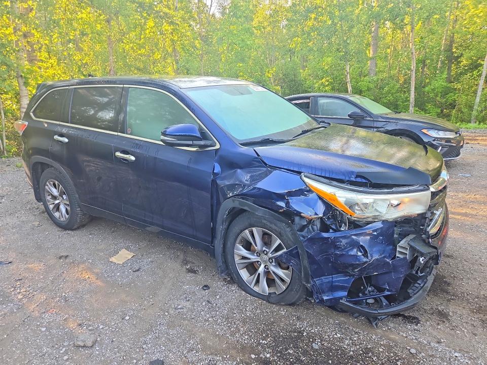 Photo 4 from auction – 2015 TOYOTA HIGHLANDER with VIN 5TDBKRFH3FS084583