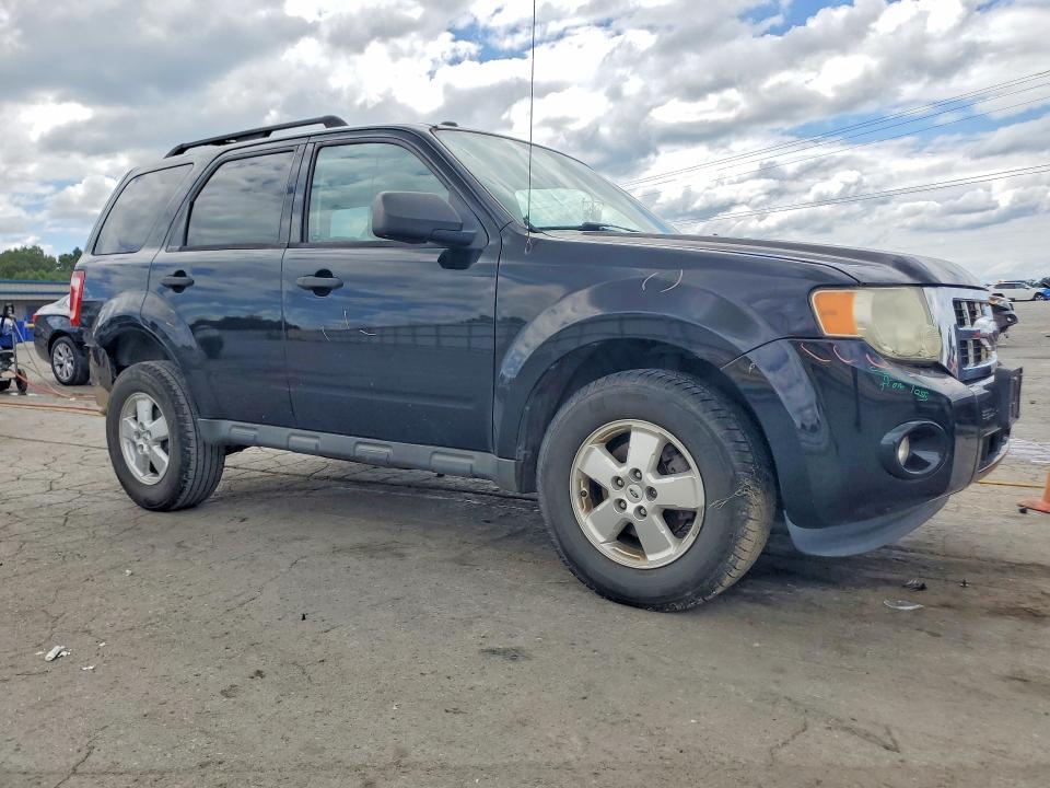 Photo 4 from auction – 2009 FORD ESCAPE with VIN 1FMCU03719KC41220