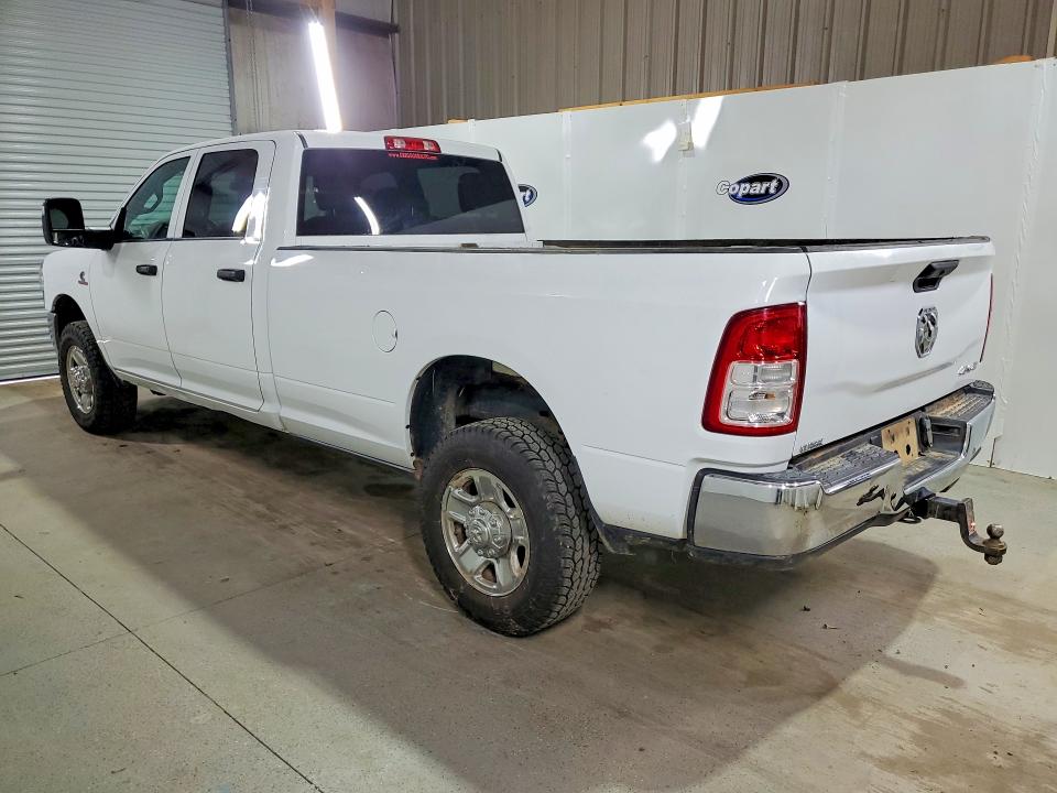 Photo 2 from auction – 2024 RAM 2500 with VIN 3C6UR5HL7RG371028