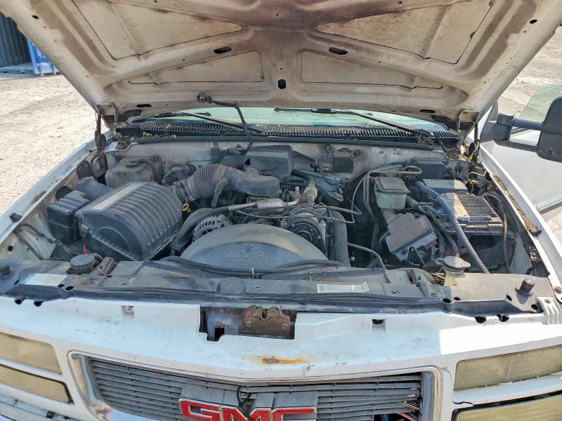 Photo 11 from auction – 2001 GMC SIERRA with VIN 1GTHK34RXYR133640