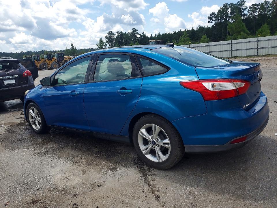 Photo 2 from auction – 2014 FORD FOCUS with VIN 1FADP3F24EL172521