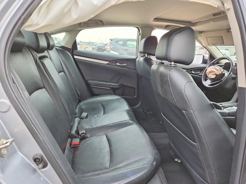 Photo 10 from auction – 2019 HONDA CIVIC with VIN 19XFC1F72KE008462